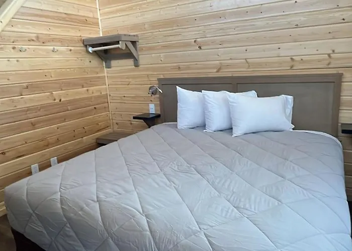 Chalet 062a Brand New Cozy With Loft & King Bed Near Grand Canyon South Rim